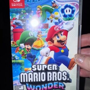 Nintendo Super Mario Bros. Wonder - Red, Blue, Green